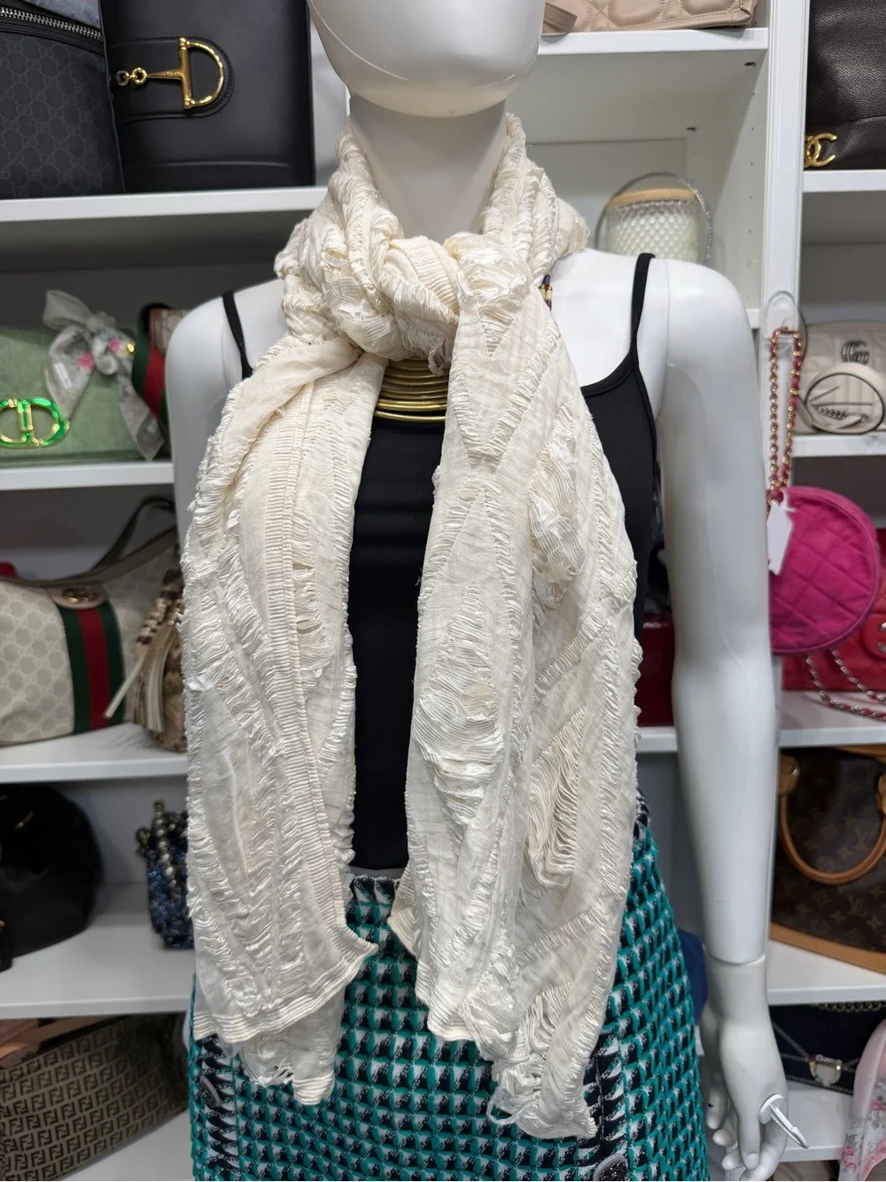 Gucci Silk Shawl Scarf Pleated Ivory